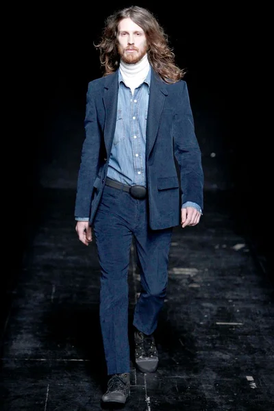 Look 20